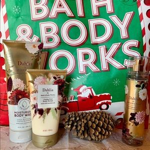 ✨ BATH AND BODY WORKS ~DAHLIA~ BODY CARE TRIO ✨